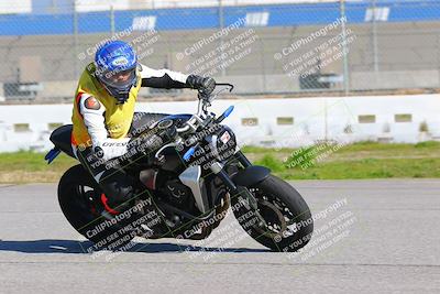 media/Jan-20-2023-Fastrack Riders (Fri) [[f2ad32aba3]]/Level 1/session 3 turn 9/